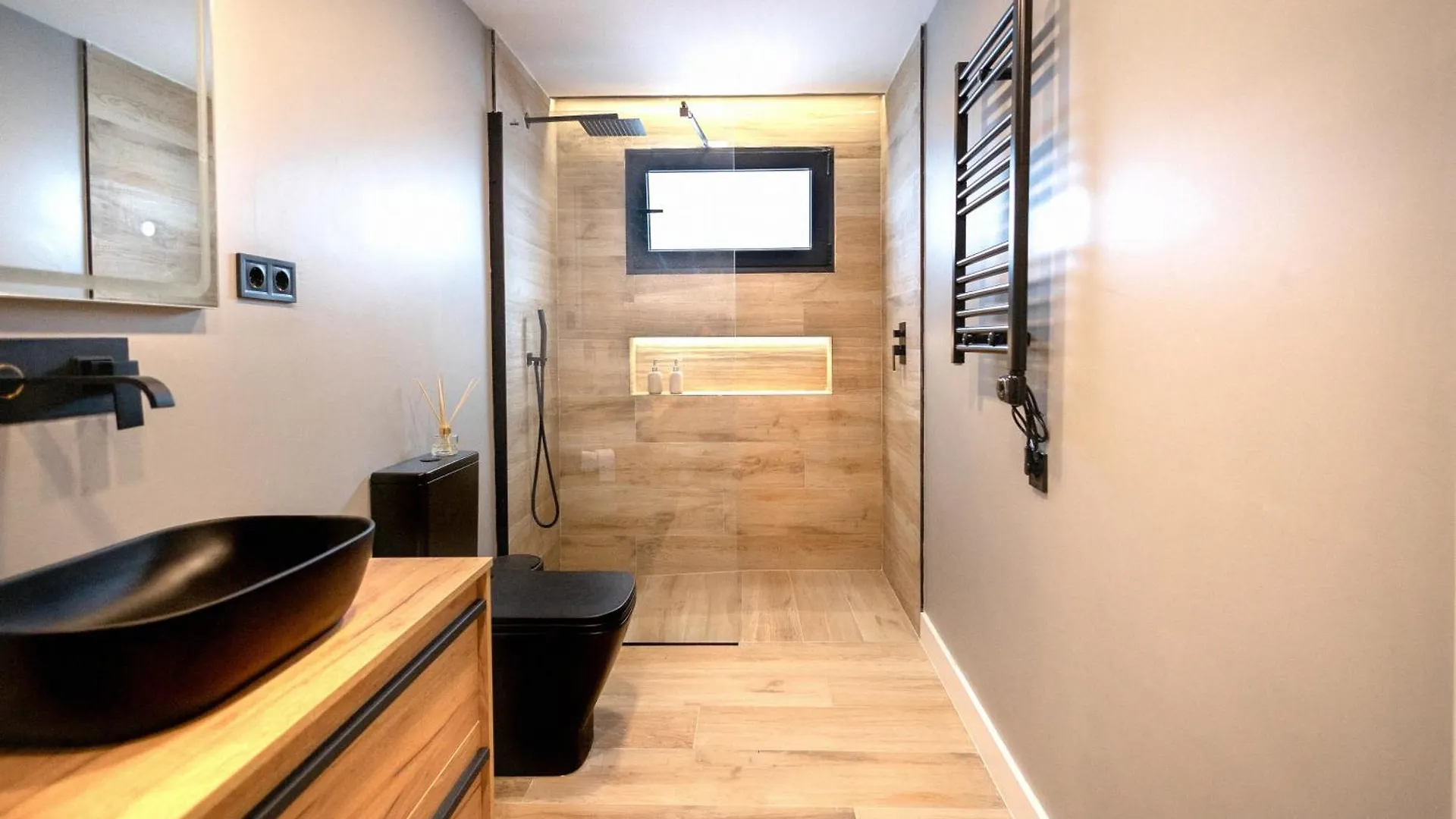Casa Lanuza Apartment Malaga
