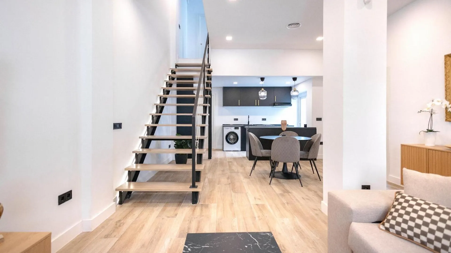 Casa Lanuza Apartment Malaga